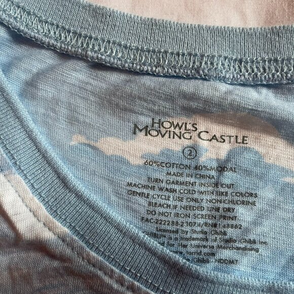 Howl's Moving Castle T-shirt women's size 2 Studio Ghibli from Torrid - Picture 4 of 4